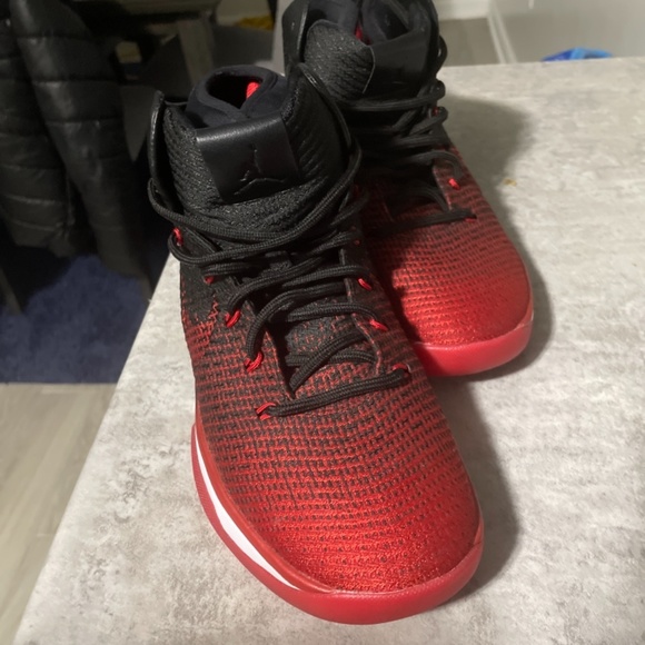 Jordan banned 31 - Picture 2 of 3